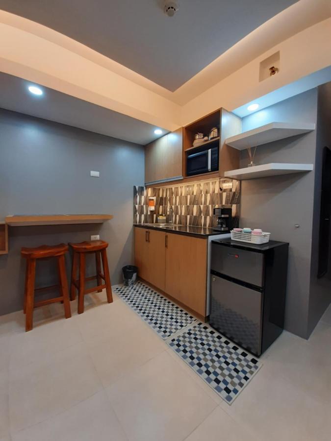 Aparthotel 1Tagaytay Lipa City Exterior foto