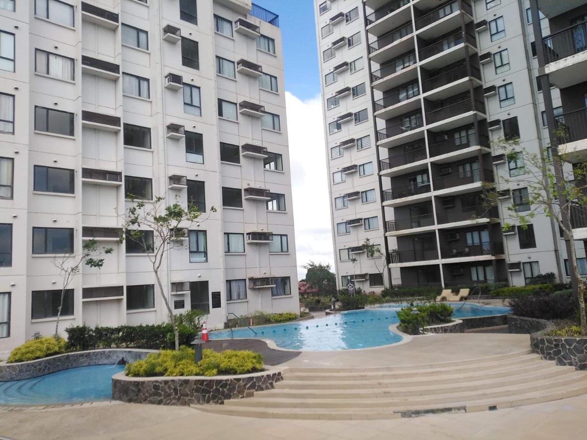 Aparthotel 1Tagaytay Lipa City Exterior foto